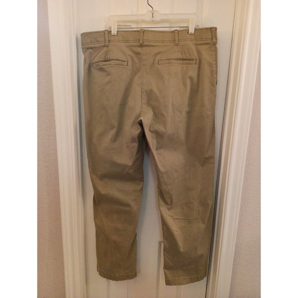 Men's Lee X-treme Comfort Elastic Waistband Beige Pants Straight Leg Size 42x32 - Picture 4 of 6
